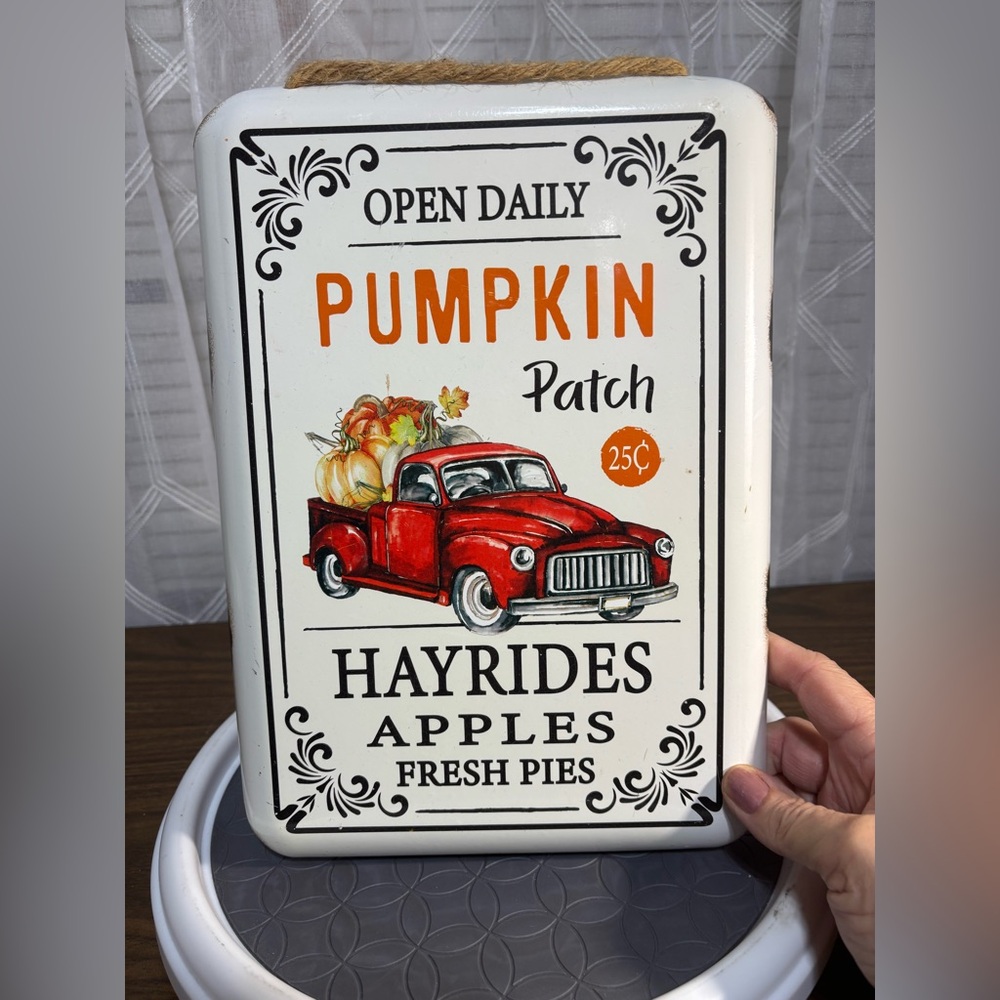 Vintage Style Pumpkin Patch Sign 8” x 10” distressed intentially